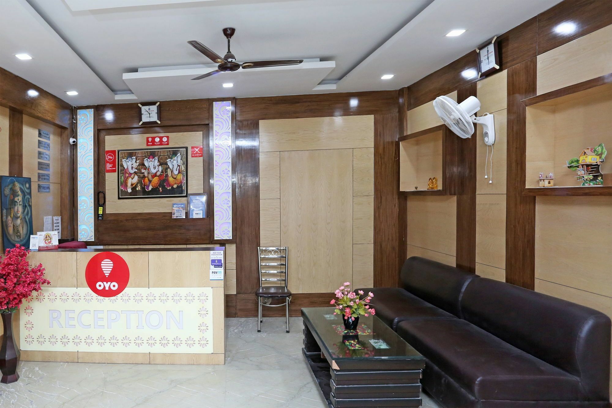 Oyo 9233 Hotel Cottage Lord Krishna New Delhi Exterior photo
