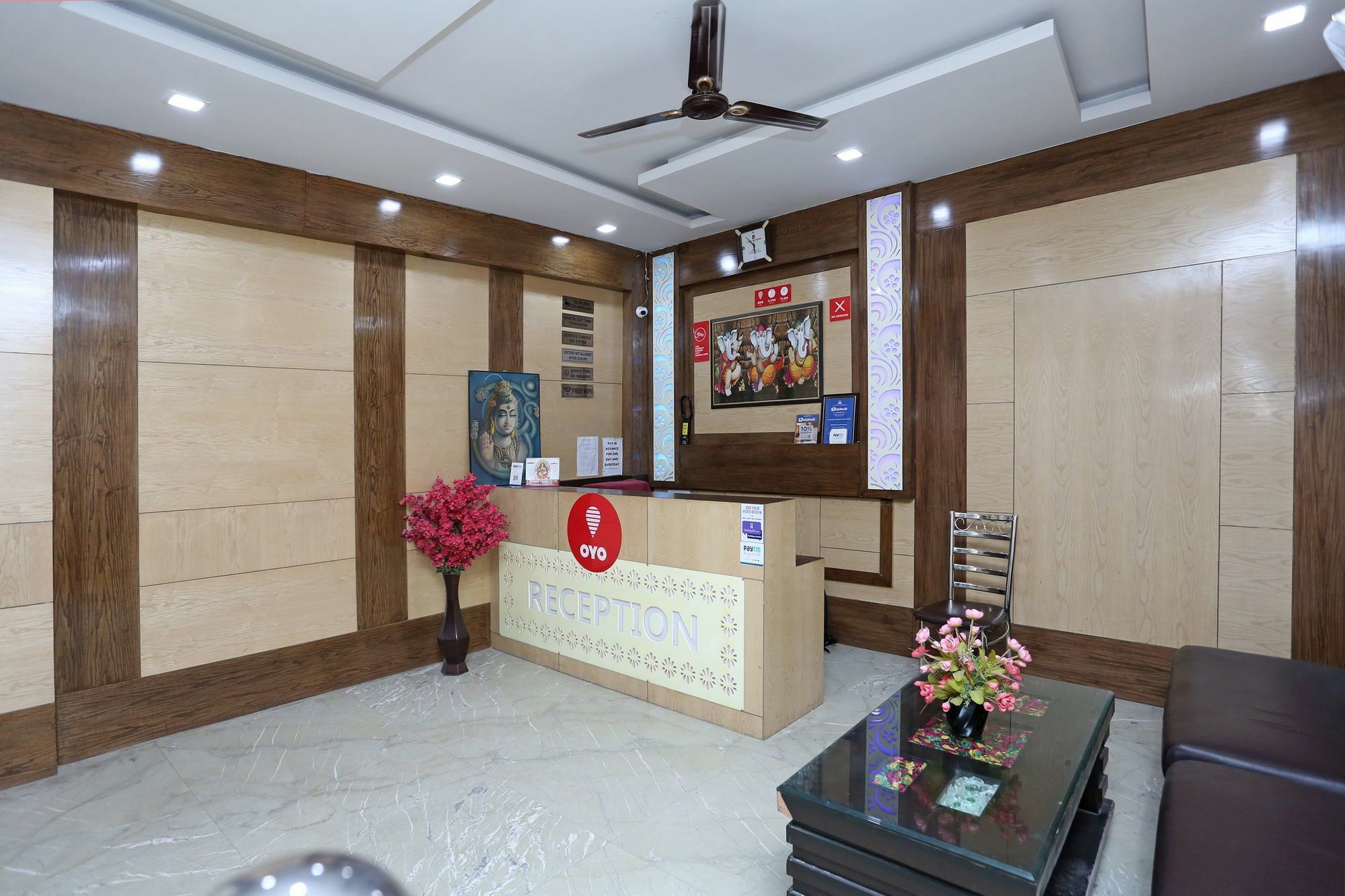Oyo 9233 Hotel Cottage Lord Krishna New Delhi Exterior photo
